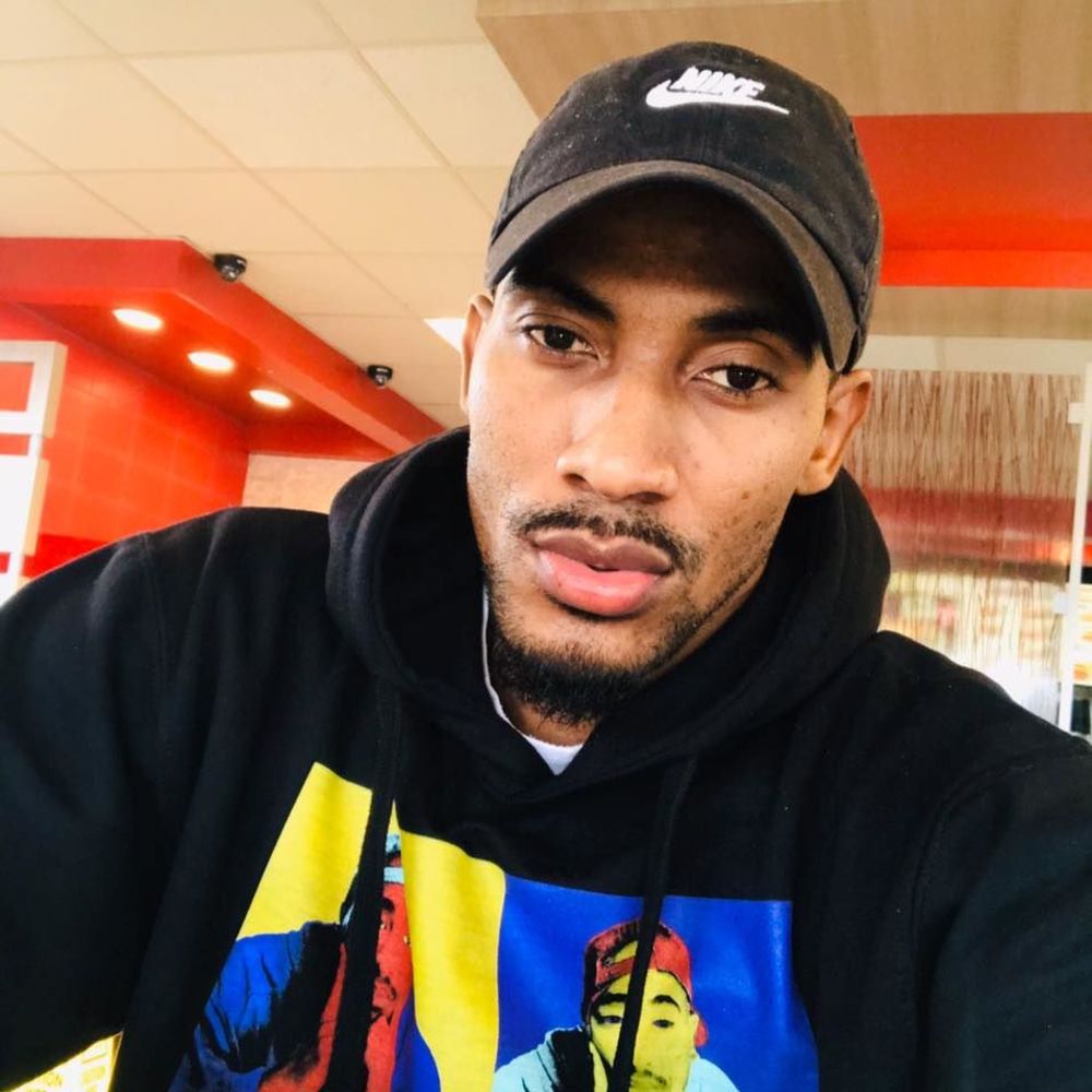 Meet your Posher, Nigel